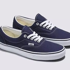 Vans Era Shoe in Navy